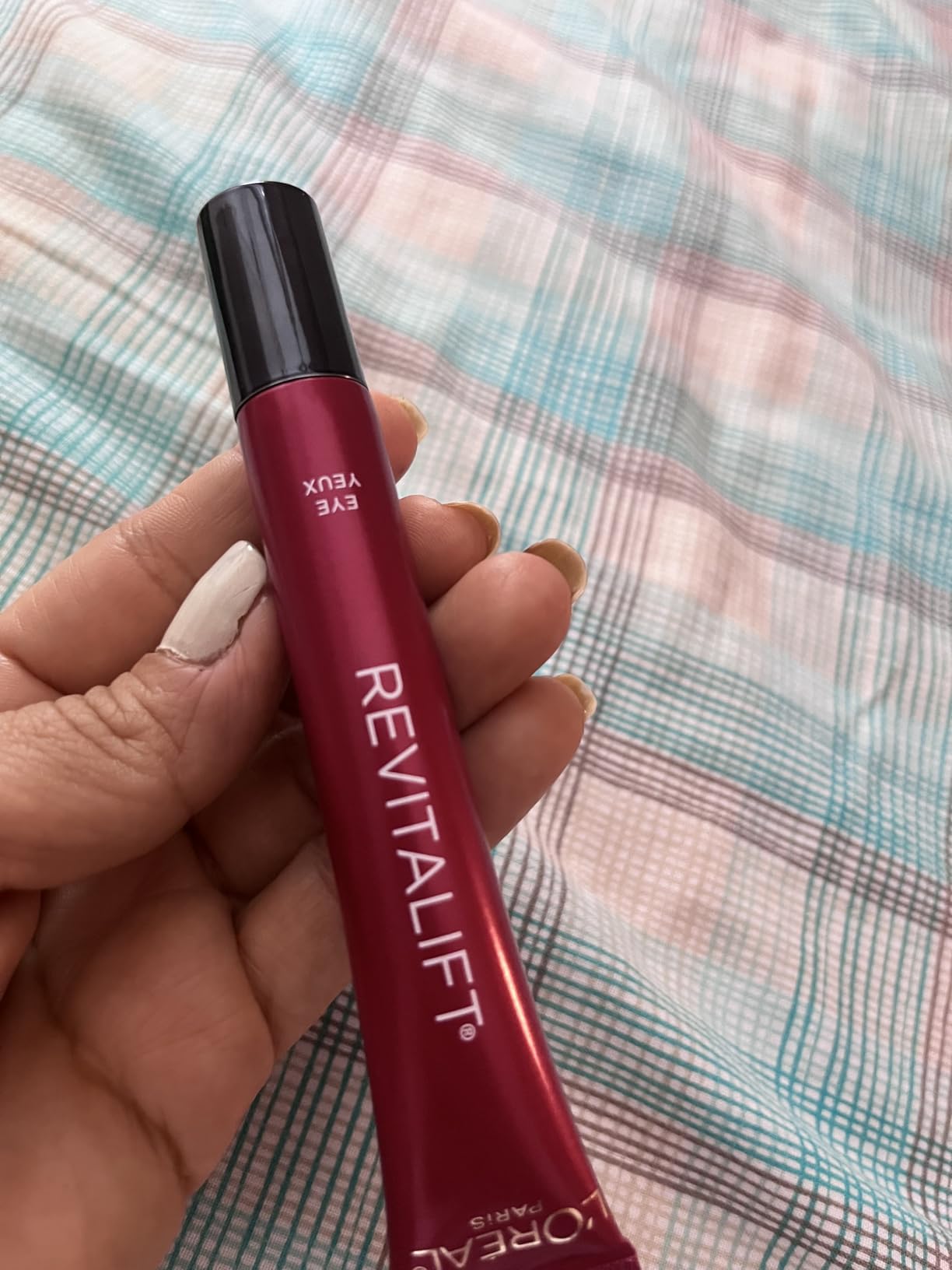 L'Oreal Paris Revitalift Triple Power Anti-Aging Eye Cream, Pro Retinol, Hyaluronic Acid & Vitamin C, Reduce Wrinkles & Puffiness 0.5 fl. oz. customer photo 2