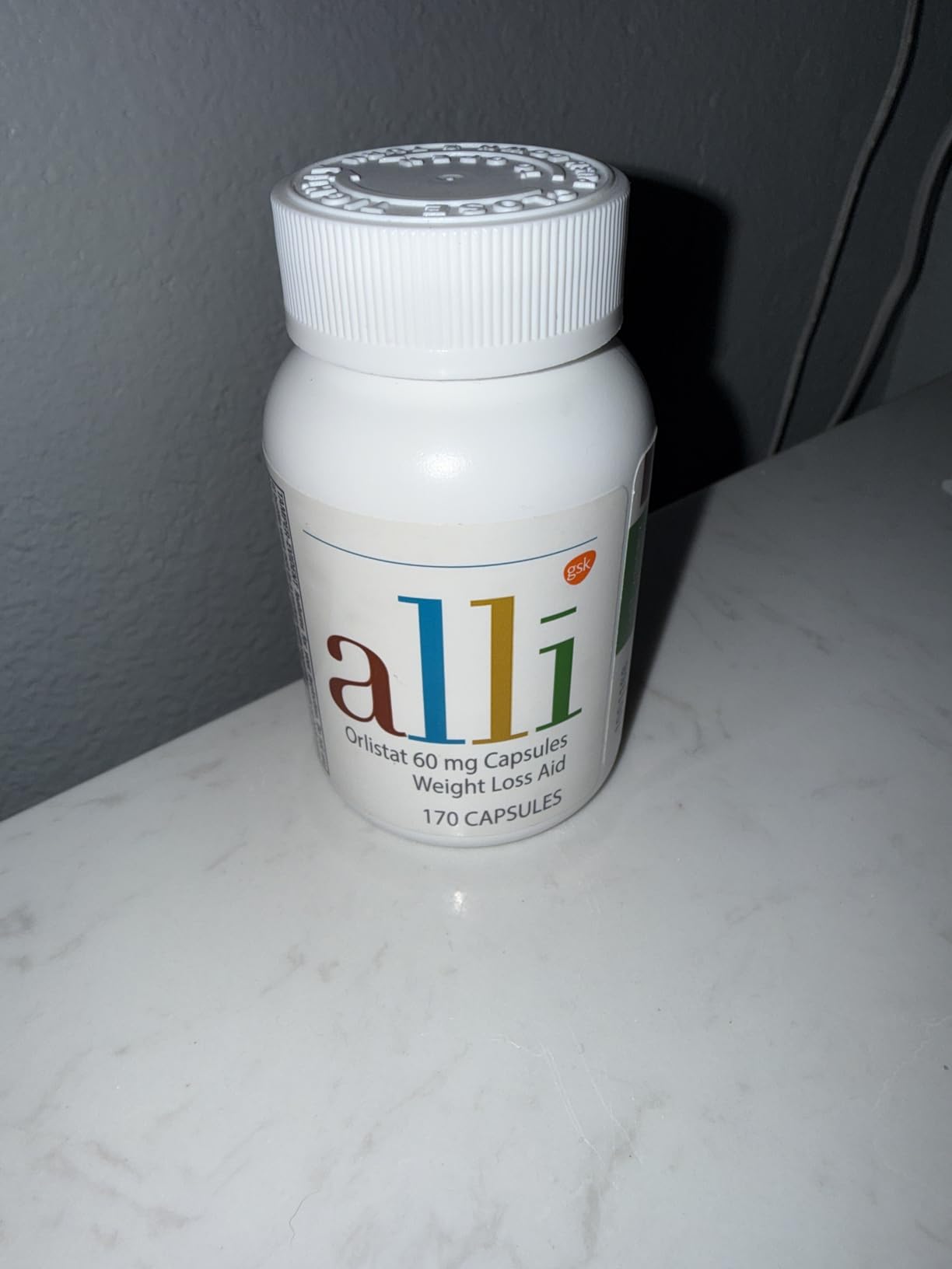 alli Weight Loss Supplement, Orlistat 60 mg Capsules, 60 Count Starter Pack customer photo 2