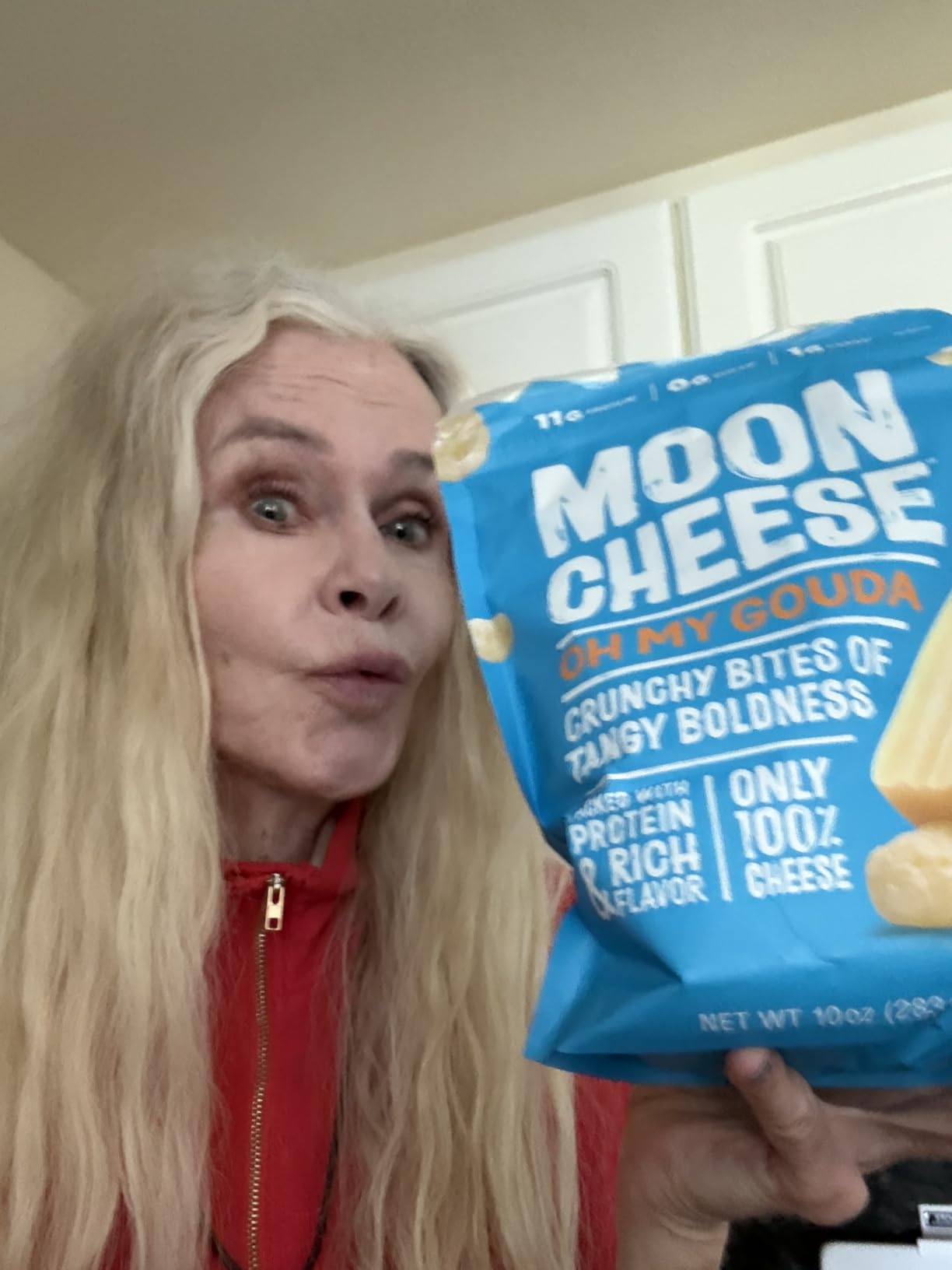 Moon Cheese Oh My Gouda Cheese Bites, 10 Ounce (2-Pack) customer photo 1