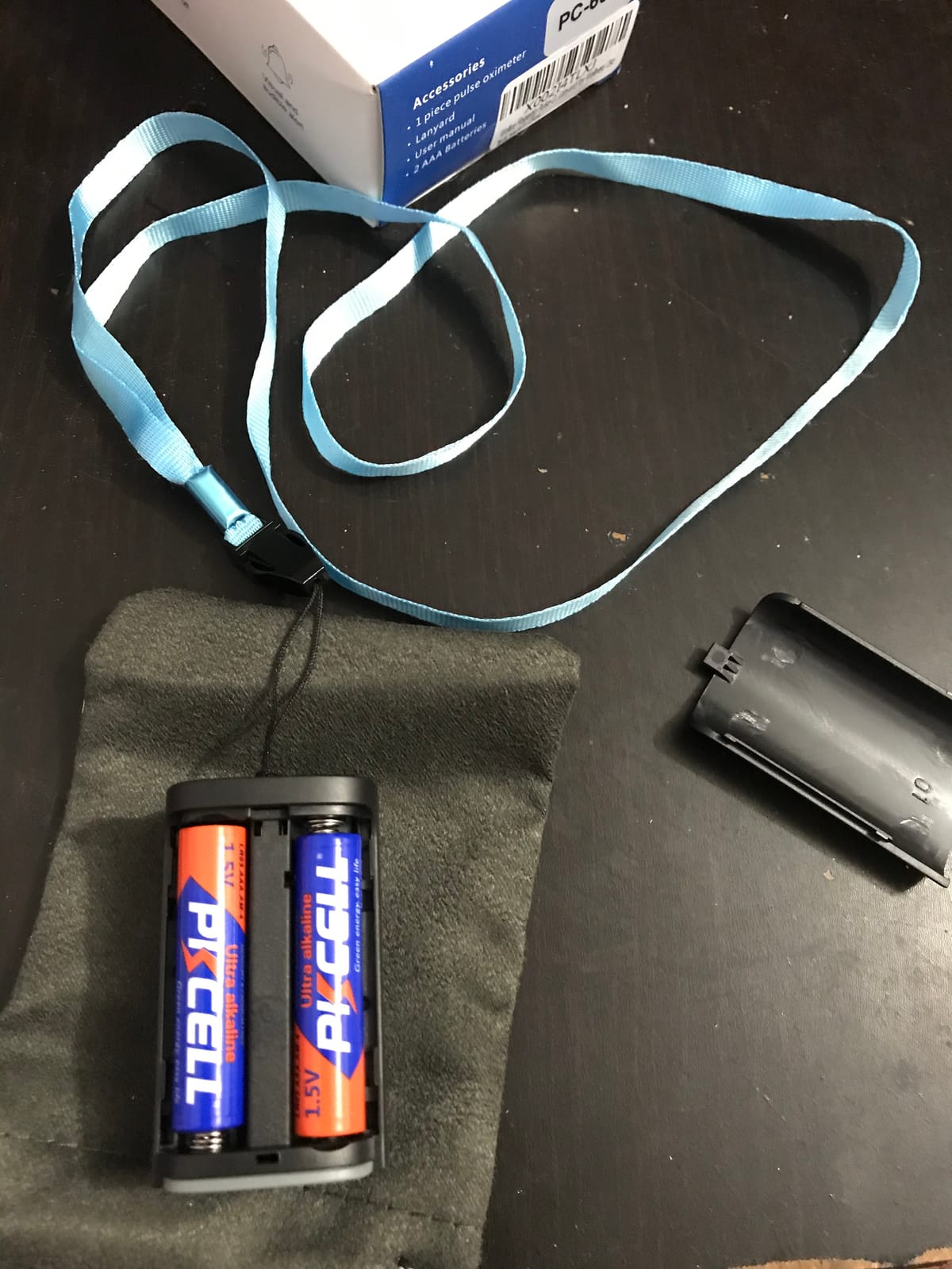 Wellue Fingertip Pulse Oximeter, Blood Oxygen Saturation Monitor with Batteries, Carry Bag & Lanyard for Wellness Use customer photo 2