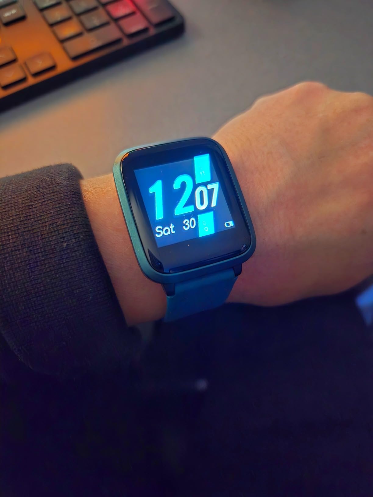 Smart Watch, Fitness Tracker with Heart Rate, Blood Oxygen, Sleep Tracker customer photo 1