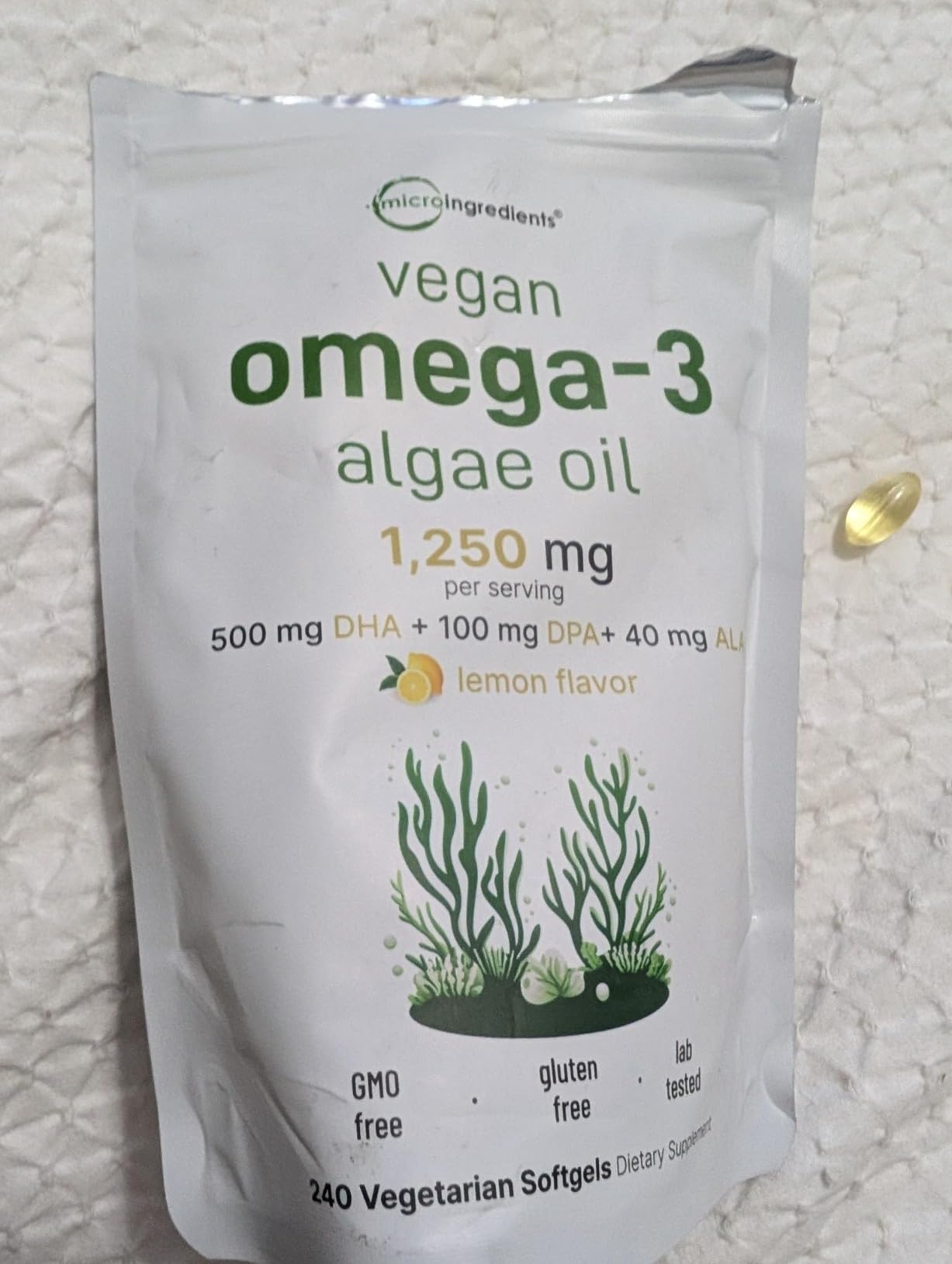 Micro Ingredients Vegan Omega 3 Algae Oil, 240 Veggie Softgels | Fish Oil Alternative | DHA 500mg & DPA 100mg | Carrageenan Free | Plant-Based Omega 3 with Flaxseed & ALA | Lemon Flavored customer photo 1