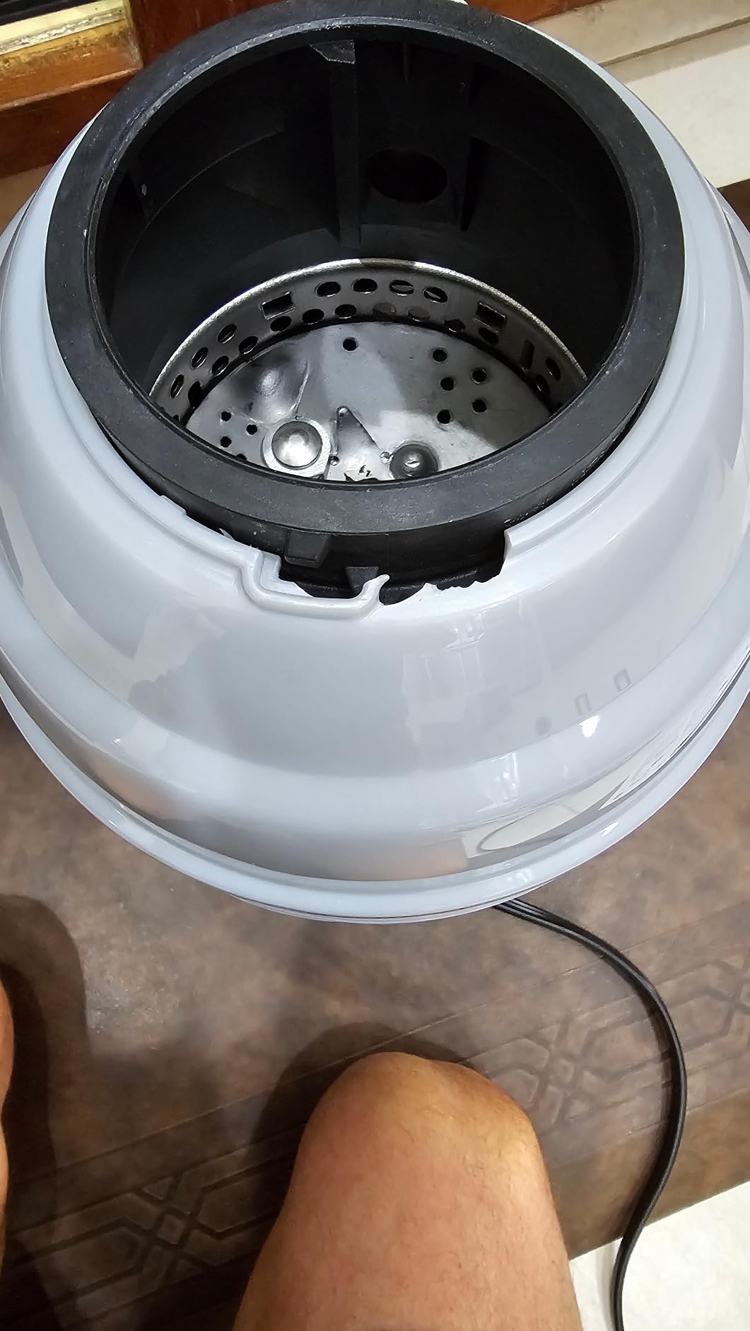 Moen L-8000 Waste King 1 HP Garbage Disposal with Power Cord customer photo 1