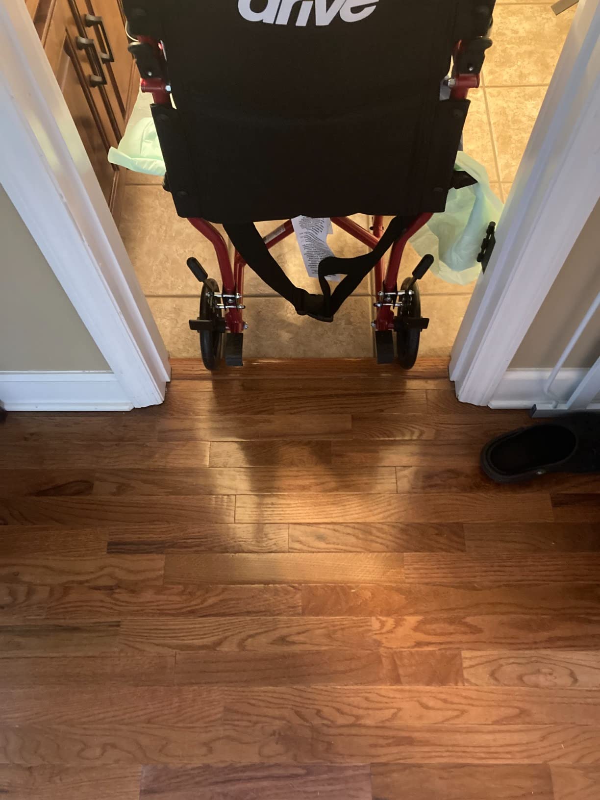 Drive Medical ATC19-BL Transport Wheelchair, Swing-Away Footrest, Blue customer photo 2