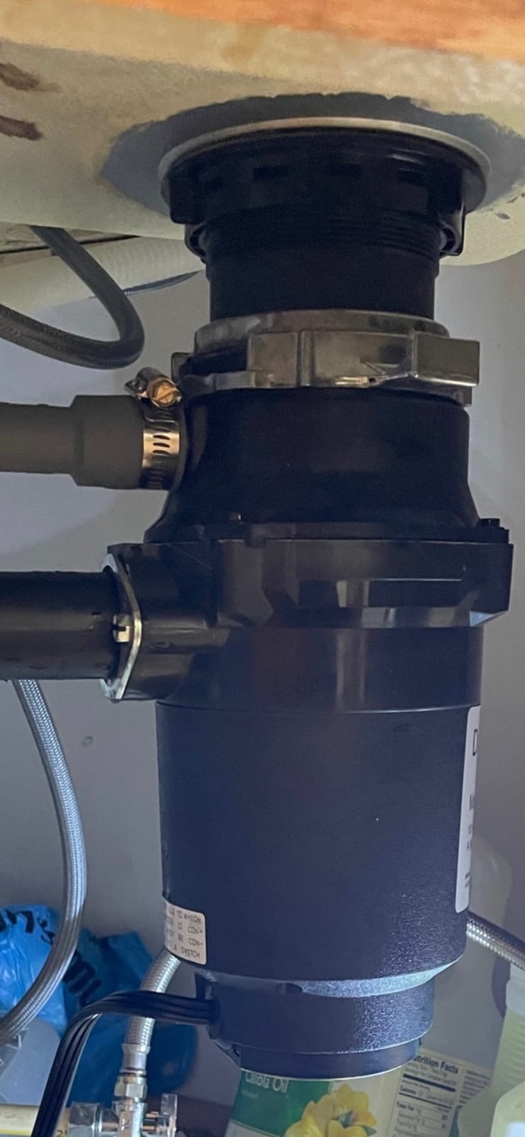 GE Disposall Continuous Feed 1/2 Horsepower Motor Garbage Disposer, Good for Grinding: Cooked Meat, Beans, & Seeds, Easy Install Kit and Power Cord Included, Recommended for 2-4 Person Homes, GFC525N customer photo 2
