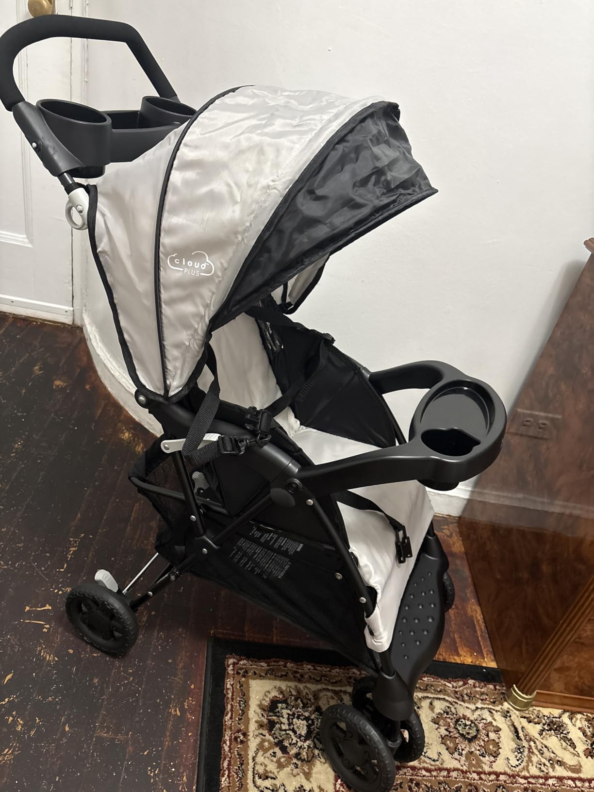 Kolcraft Baby Toddler Cloud Plus Umbrella Stroller, Lightweight and Compact customer photo 2