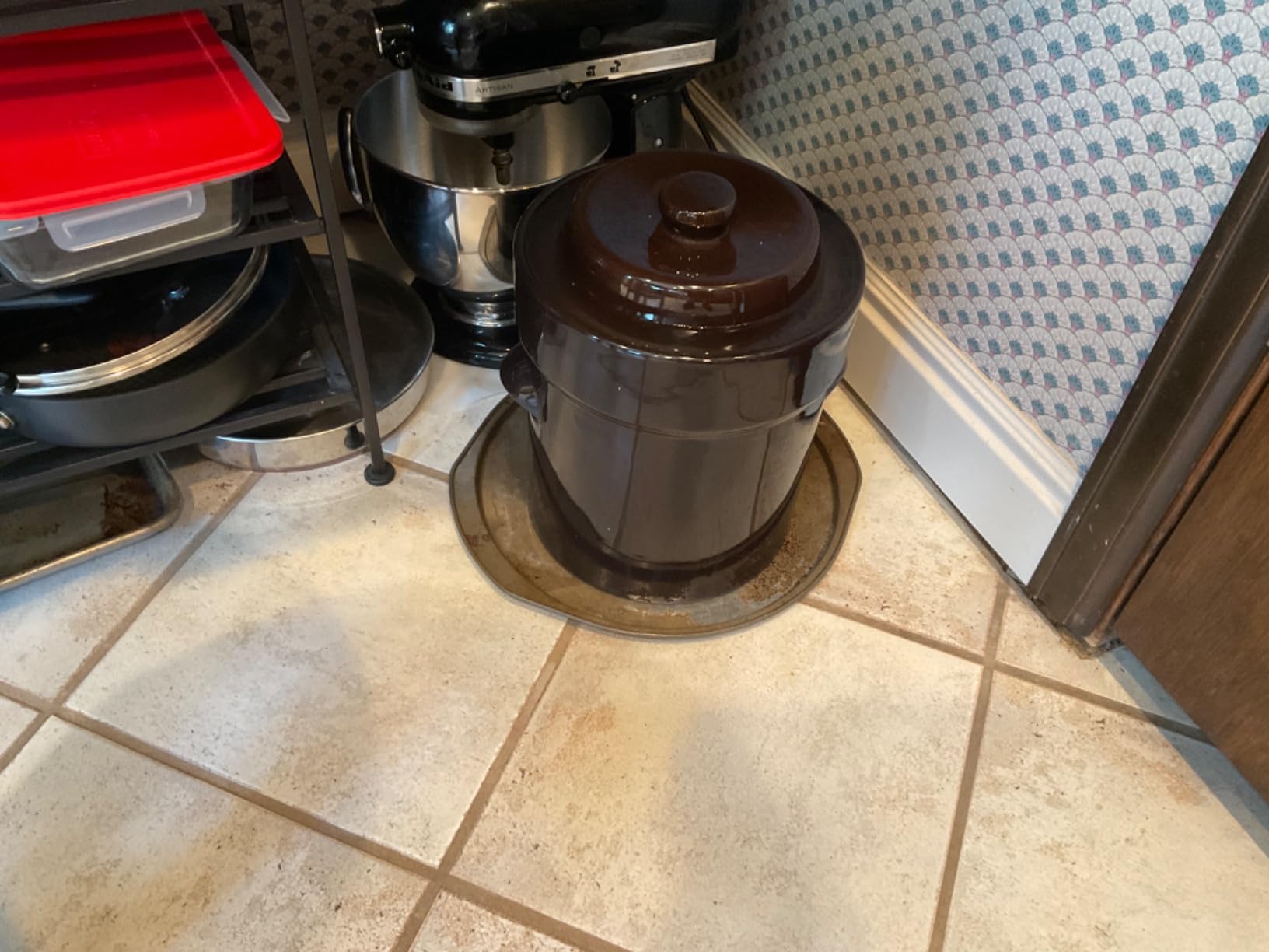 Fermentation Crock 1 Gallon - Sauerkraut Crock with Lid, Weights & Pounder customer photo 1