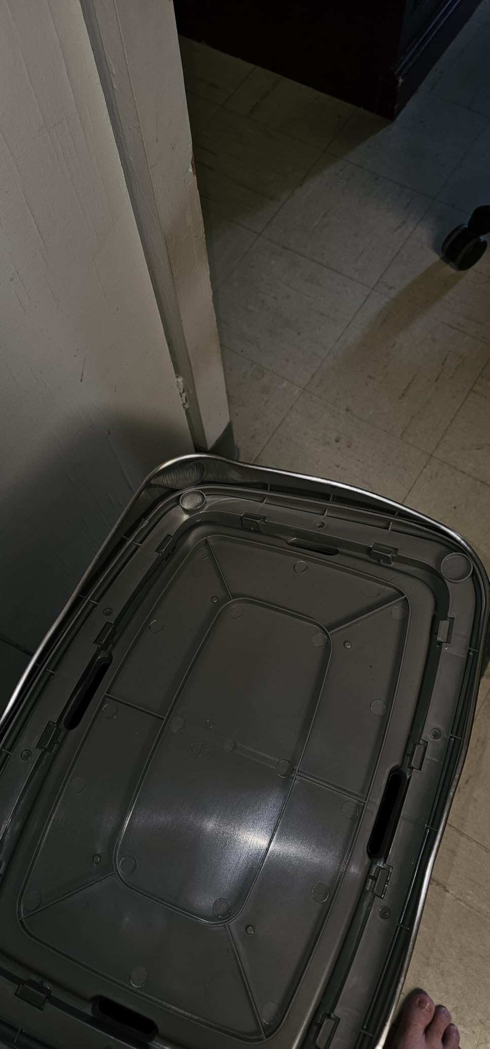 Ninestars 13 Gallon Automatic Trash Can, 50L Touchless Motion Sensor Garbage Can with Odor-Sealing Lid, Rectangular Stainless Steel, Silver Trim customer photo 1