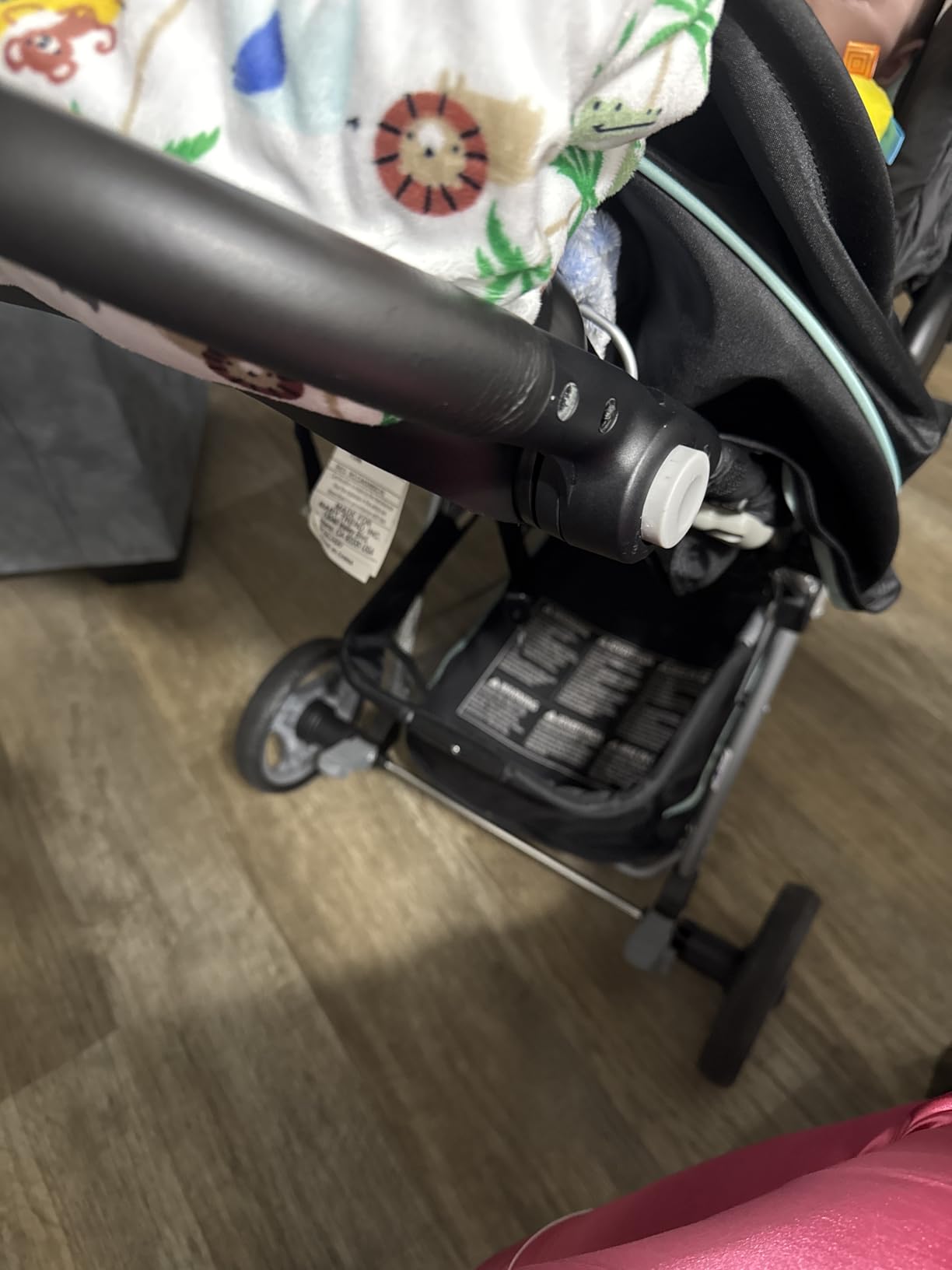 Baby Trend EZ Ride 35 Travel System Stroller & Infant Car Seat, Doodle Dots customer photo 1