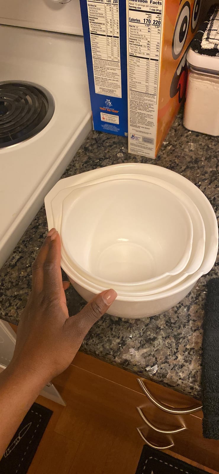 Glad Mixing Bowls with Pour Spout, Set of 3 | Nesting Design Saves Space | Non-Slip, BPA Free, Dishwasher Safe Plastic | Kitchen Cooking and Baking Supplies, White customer photo 1