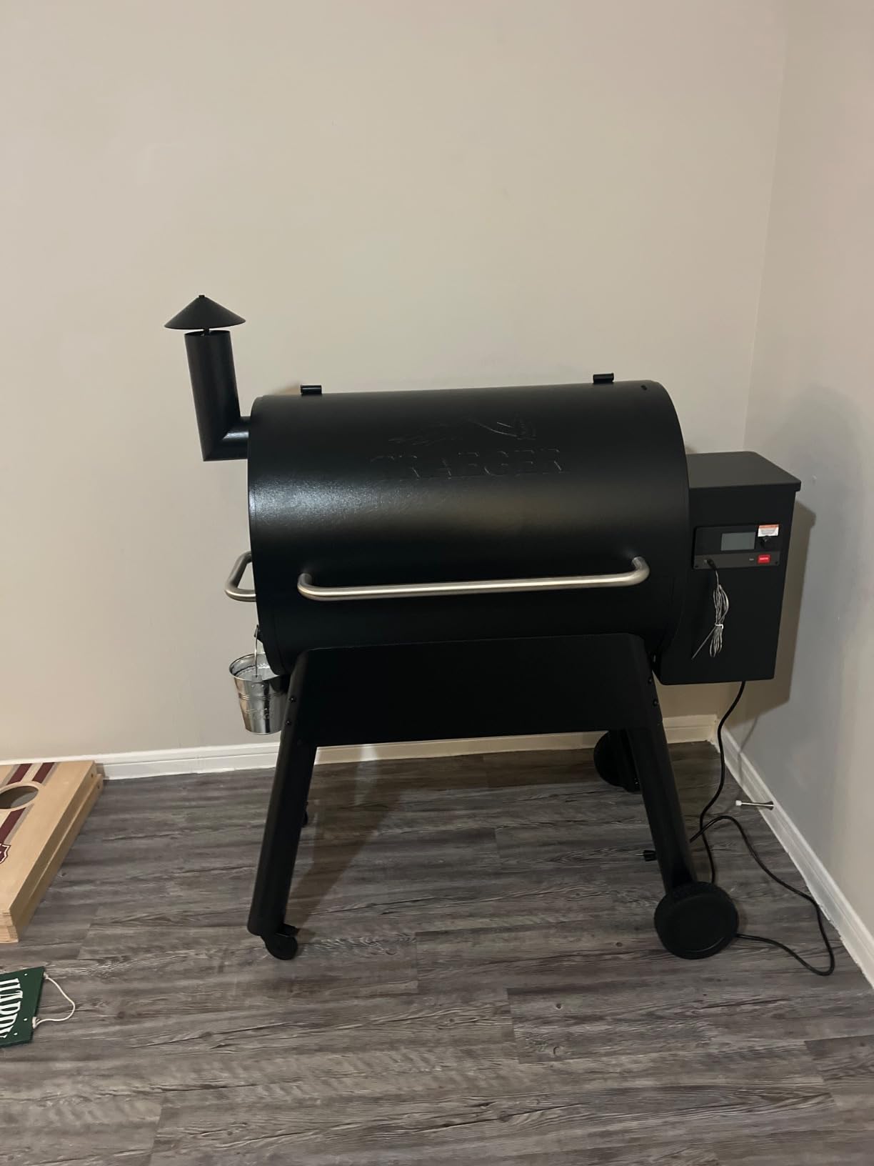 Traeger Pro 780 Wood Pellet Grill & Smoker, 780 Sq In, WiFi customer photo 1