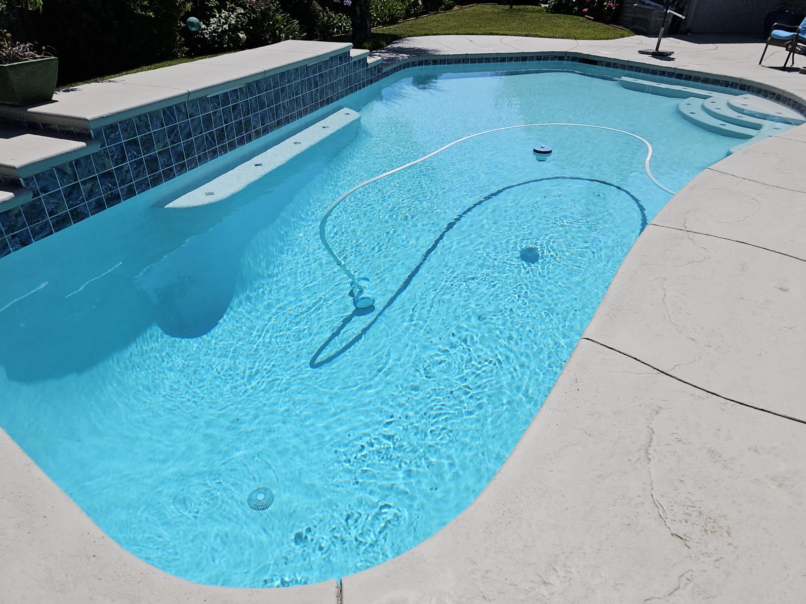 Hayward Poolvergnuegen Suction Pool Cleaner (4 Wheel) Pools up to 20 x 40ft customer photo 2