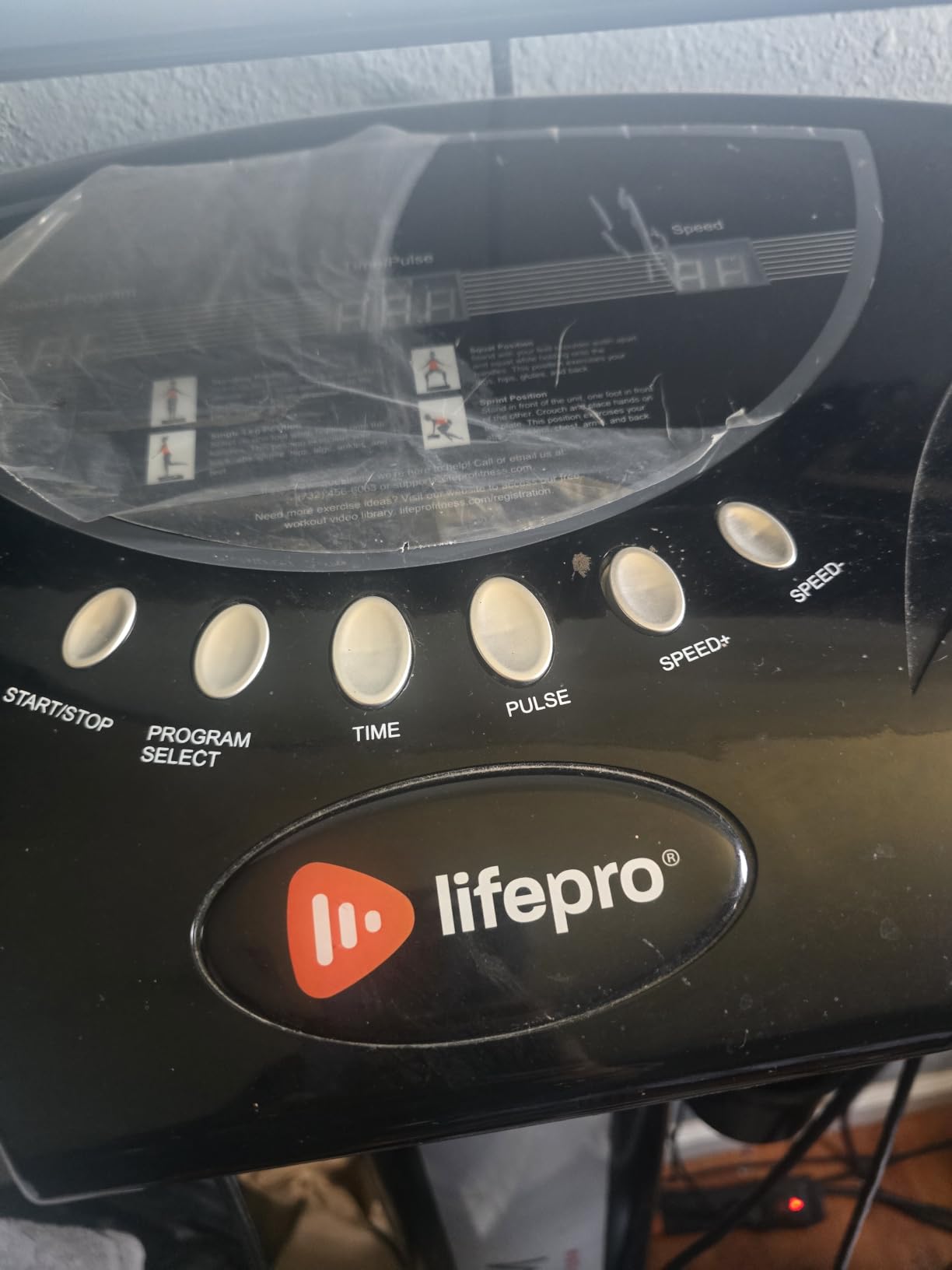 Lifepro Rhythm Vibration Plate Exercise Machine with 99 Speed Levels customer photo 2