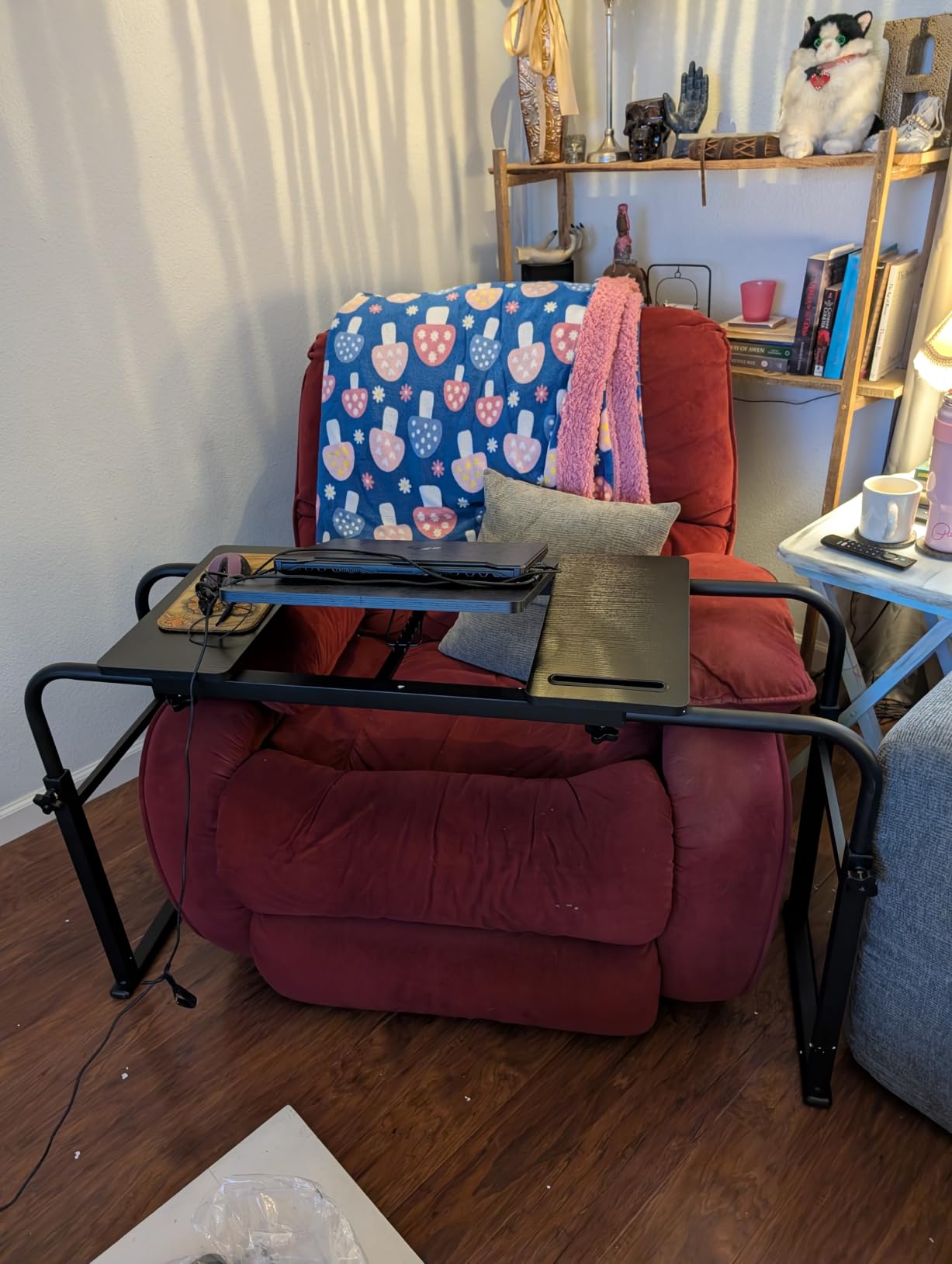 Overbed Laptop Cart Over The Bed Table with Wheels Adjustable Bed Hospital customer photo 1