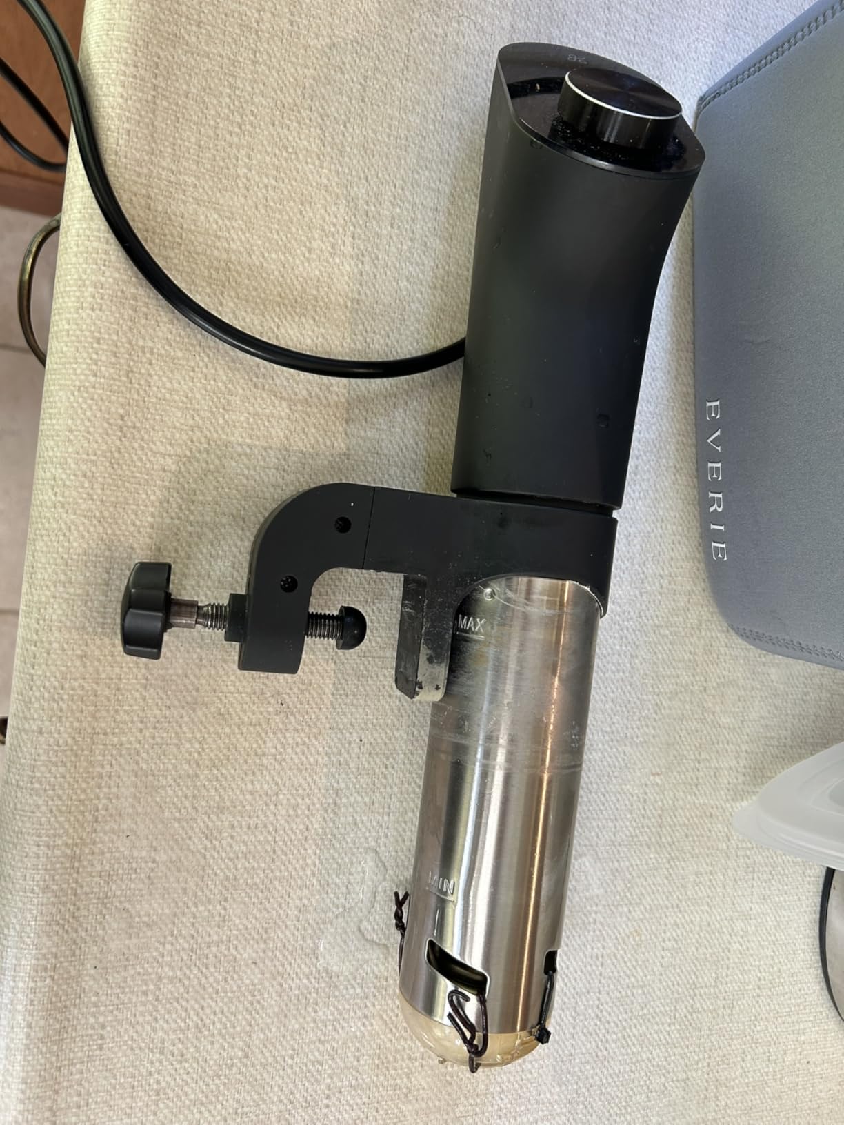 Greater Goods Sous Vide Cooker, 1100W, No App or WiFi Needed (Onyx Black) customer photo 1