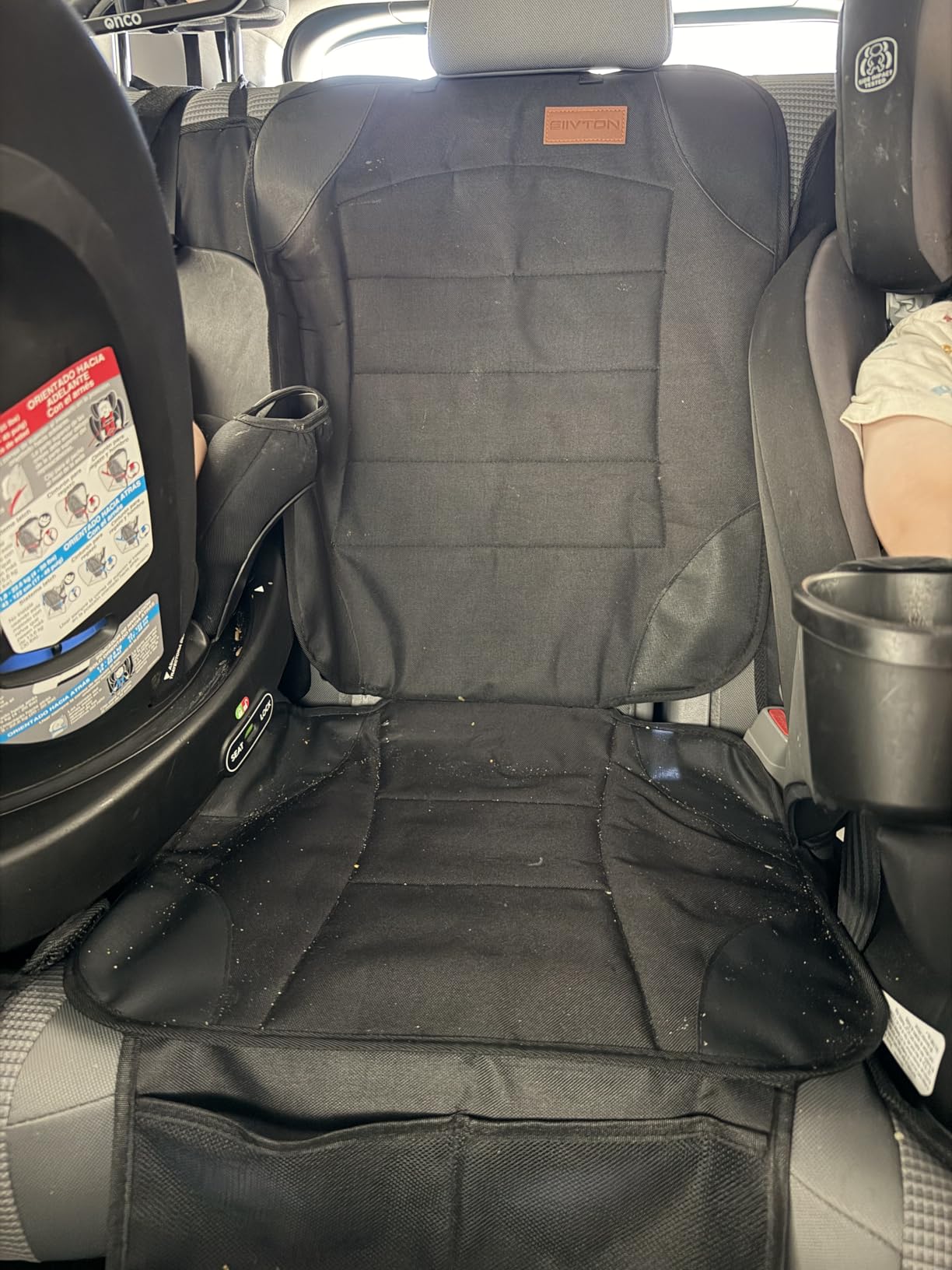 Siivton Car Seat Protector for Child Car Seat,Waterproof Car Seat Cover for Leather and Fabric Seats, 2 Mesh Pockets, Non-Slip Bottom,Thick Padding Cushion customer photo 1