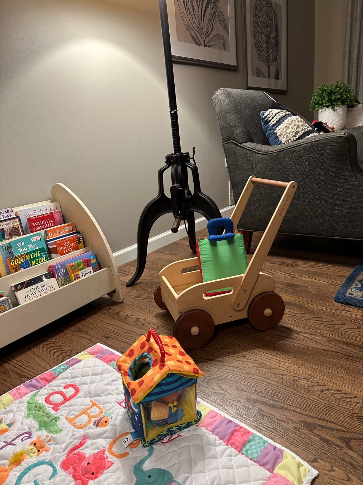 Woodtoe Wooden Baby Walker, Adjust Speed Learning Walker, Baby Push Gifts customer photo 1