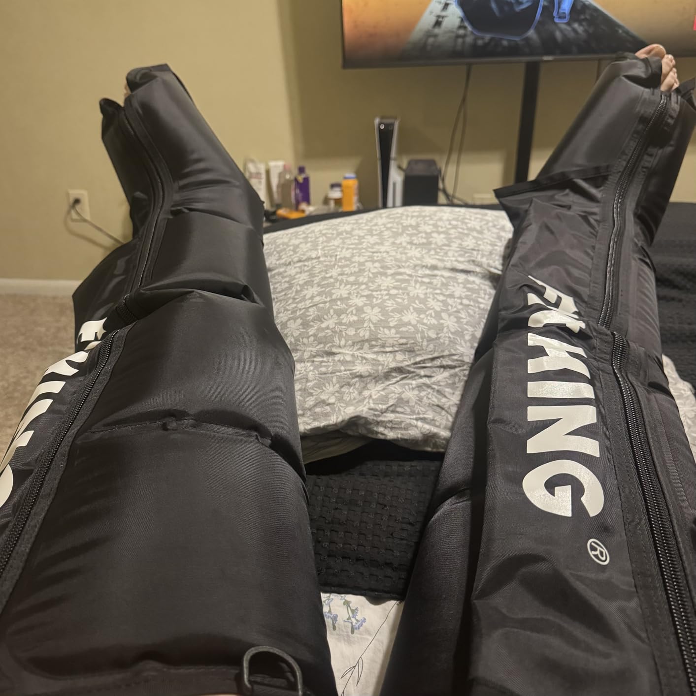 FIT KING Air Compression Recovery System, Full Leg Massager Boots (Large) customer photo 2