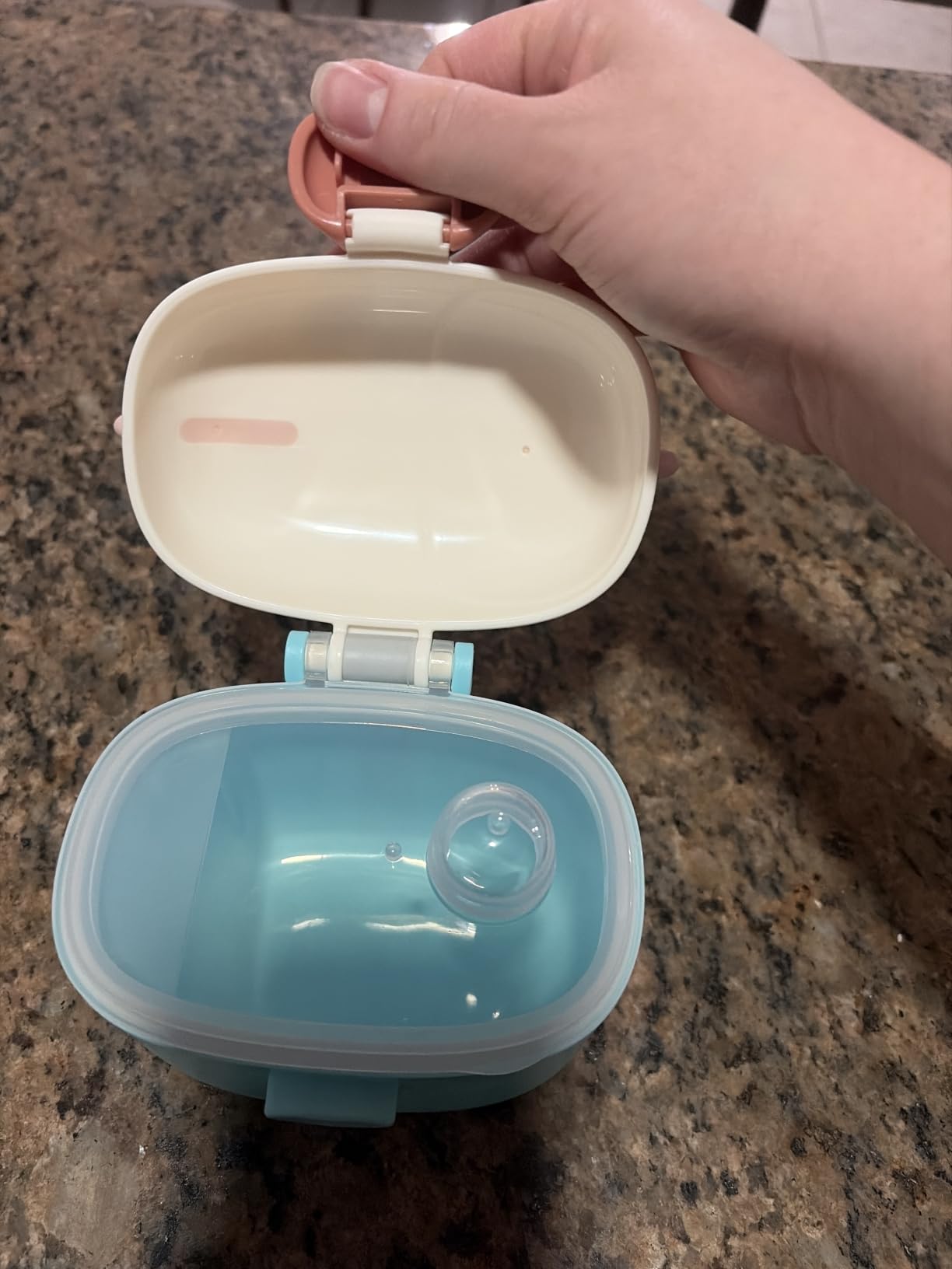 NCVI Formula Container To Go, Baby Formula Dispenser On The Go with Scoop customer photo 2