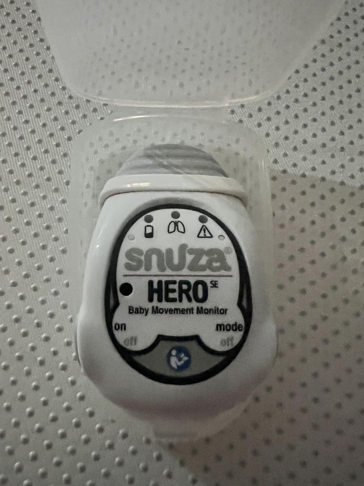 Snuza Hero Baby Movement Monitor with Patented Sensor Technology for Reliable Movement Monitoring and Alerts. No WiFi, Cords, or Sensor Pads, Portable and Easy to Set Up and Use. customer photo 1