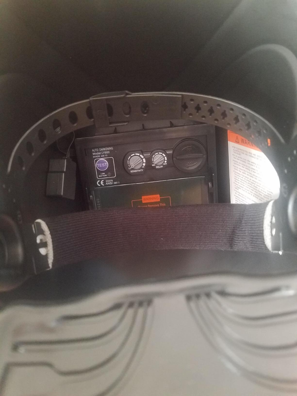 TOOLIOM Auto-Darkening True Color Welding Helmet with 3.94 x 3.66 View customer photo 2