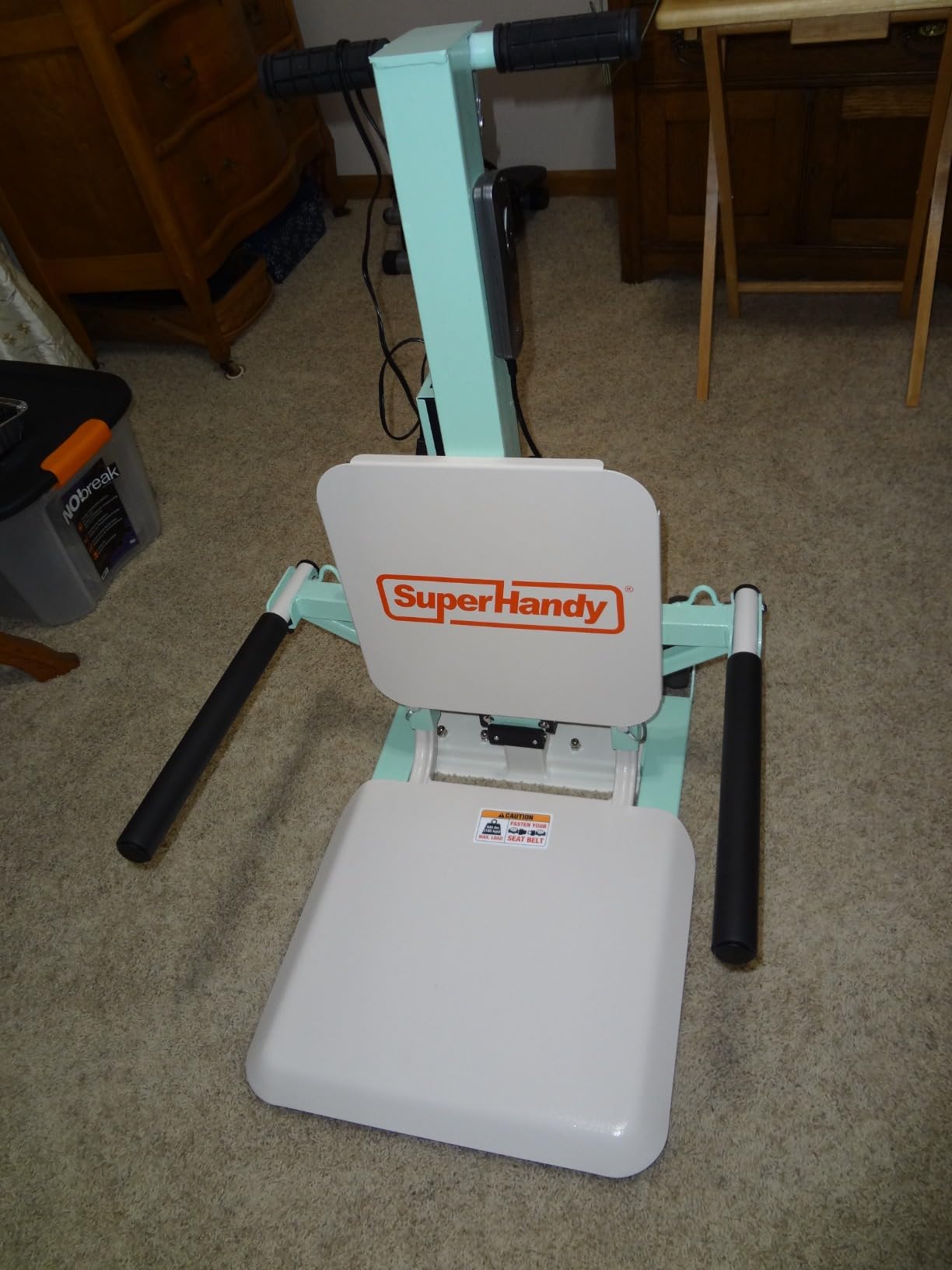 SuperHandy Electric Floor Lift for Elderly, 400 lb Capacity customer photo 1