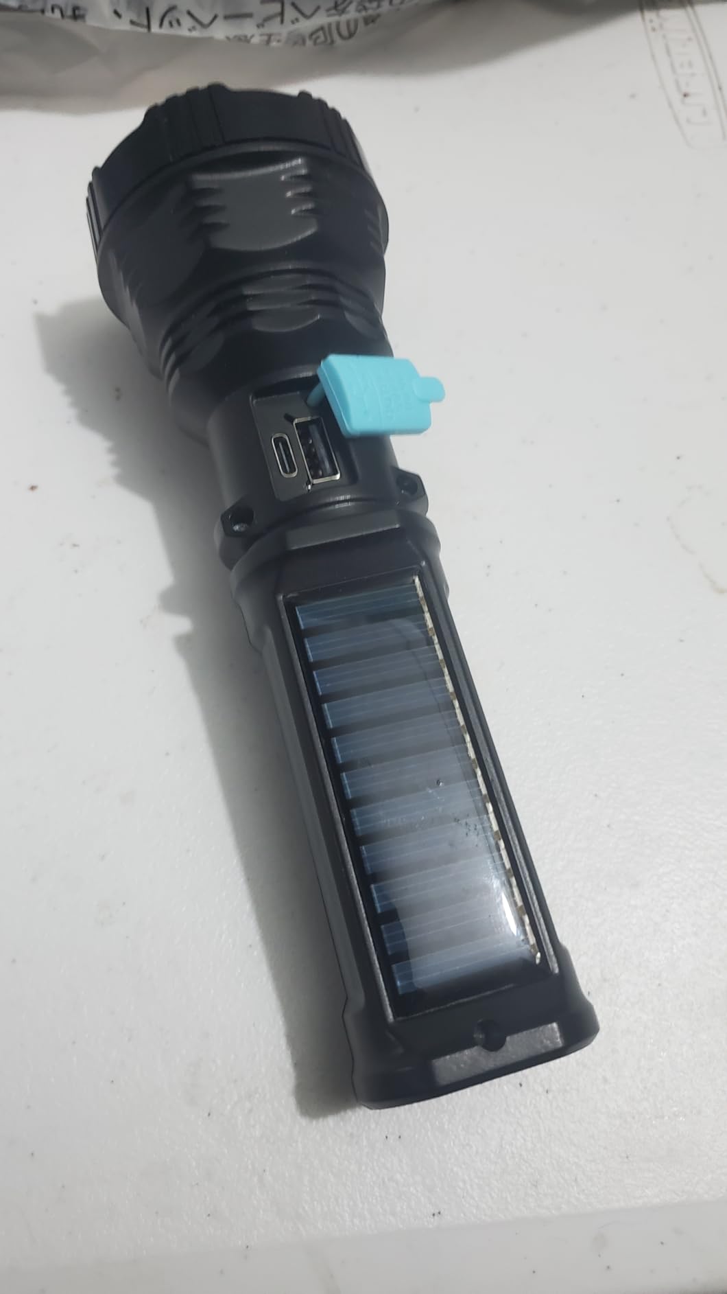 VOETIR Led Solar Flashlight, 1500 Lumens Led Solar Handheld Flashlights with IP65 Waterproof for Survival Emergencies Camping (4 Pack) customer photo 1