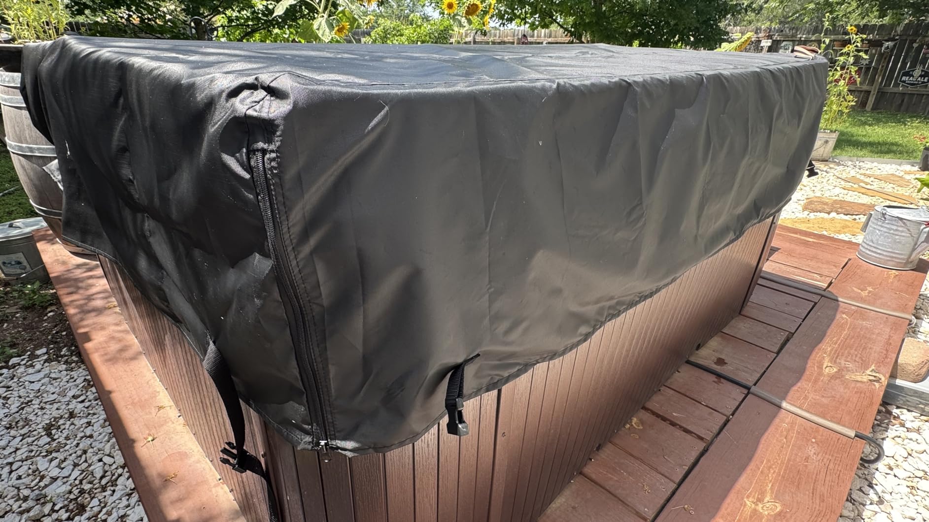 QH.HOME Waterproof Hot Tub Cover 85 x 85 with Ratchet Tie-Down System customer photo 1