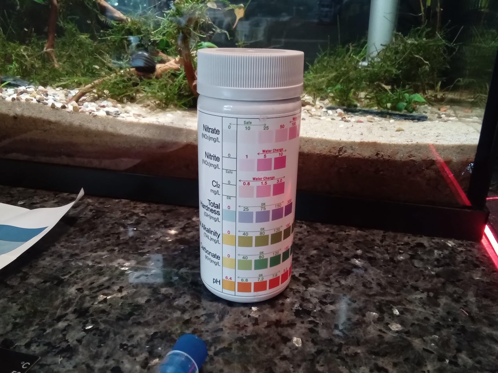 Salt-Water Pool Test Strips Kit: 125 Counts 8-in-1 for Salt Water Pool Testing Kit, Salt Pool Test Strips for Hot Tub Spa Testing Salt Chlorine pH and More customer photo 1