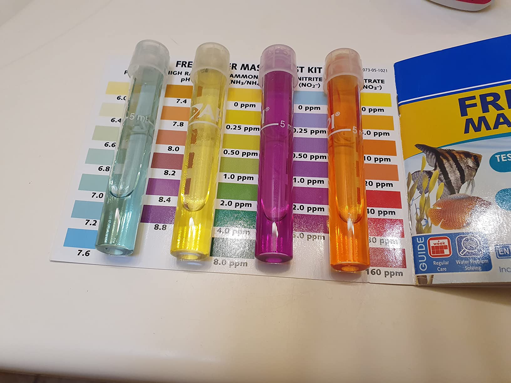 Salt-Water Pool Test Strips Kit: 125 Counts 8-in-1 for Salt Water Pool Testing Kit, Salt Pool Test Strips for Hot Tub Spa Testing Salt Chlorine pH and More customer photo 2