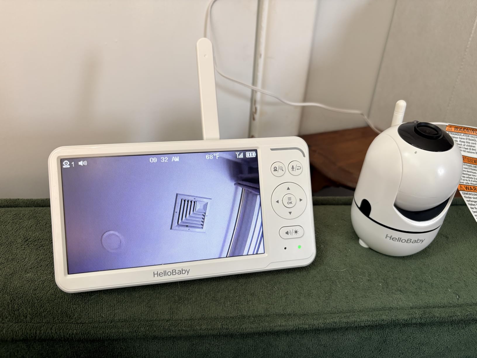HelloBaby 6'' No WiFi Video Baby Monitor with Camera Audio, 30H Battery customer photo 1