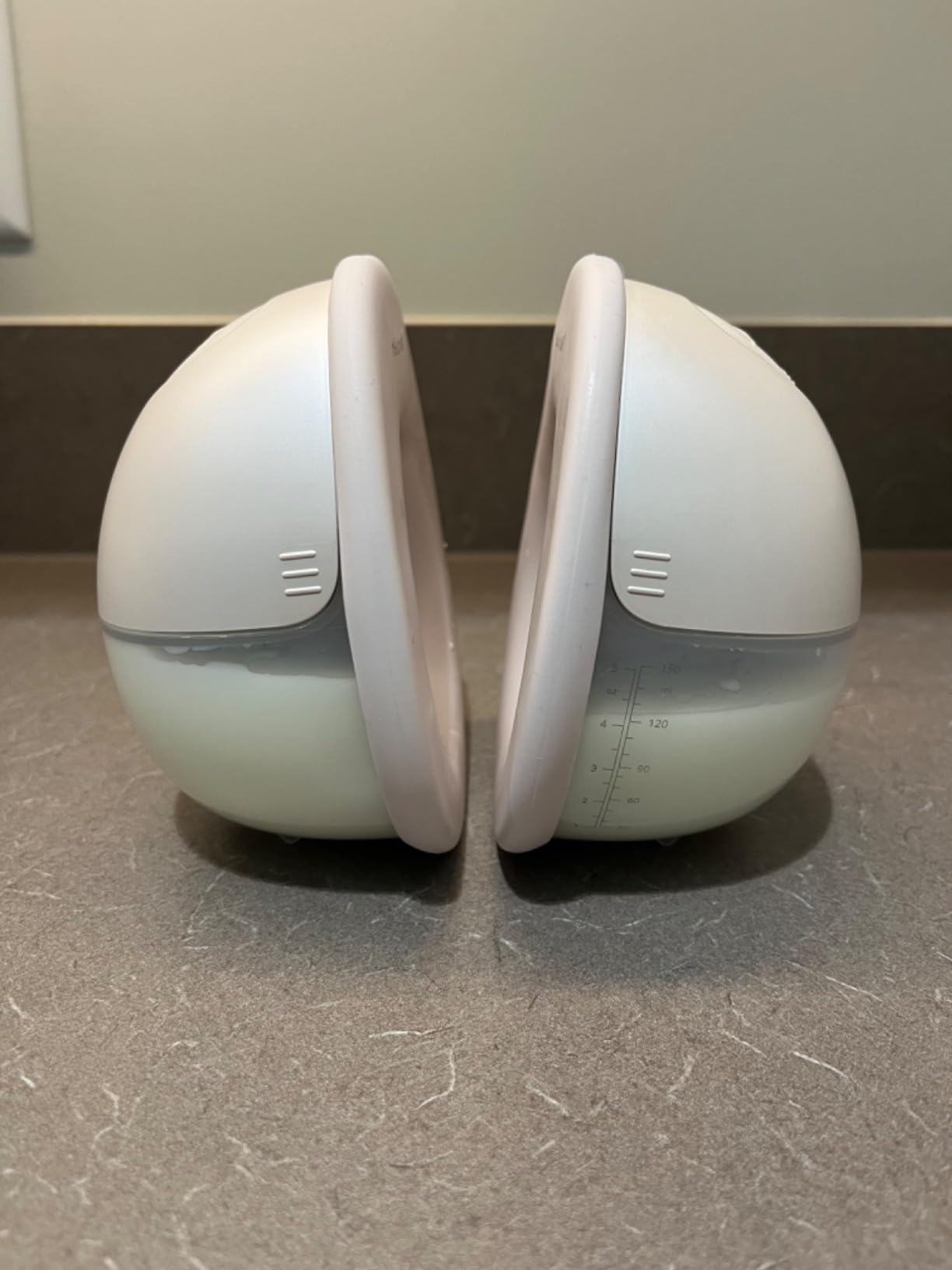 eufy Heated Wearable Breast Pump S1 Pro, Charging Case, Hands-Free customer photo 1