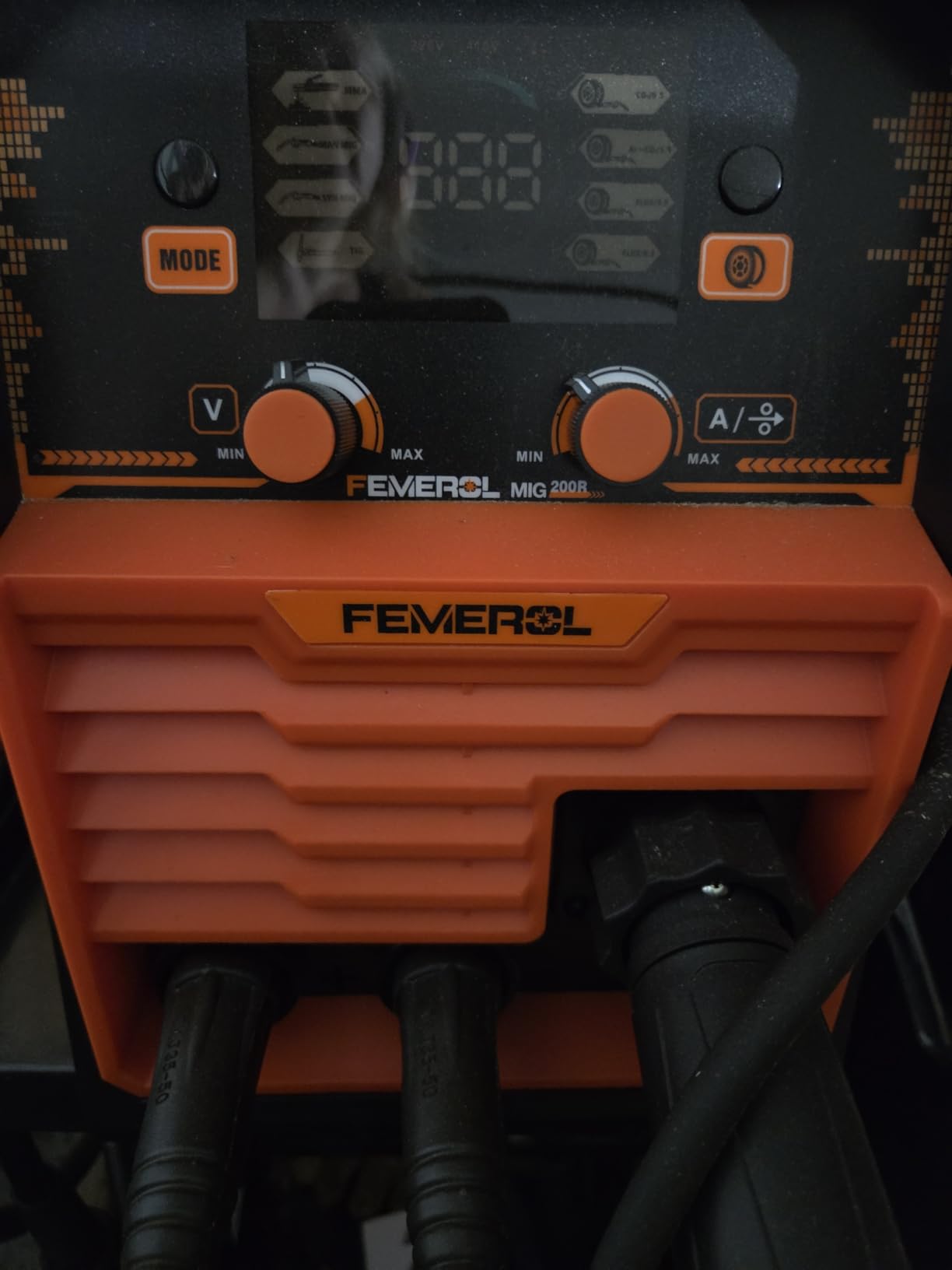FEMEROL 140A 3 in 1 MIG Welder,Flux Core, MIG/Lift TIG/Stick Welding Machine 110V Portable IGBT Inverter Synergic Control, LED Display with Welding Helmets customer photo 2