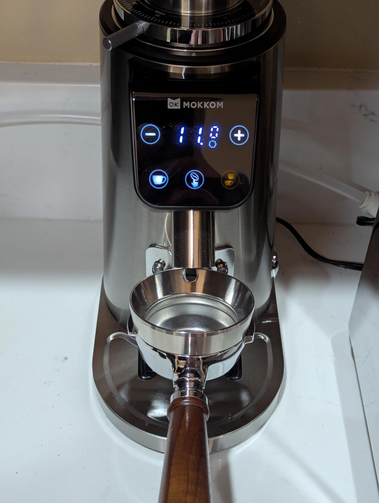 MOKKOM 64mm Flat Burr Coffee Grinder, Espresso Grinder,100 Grind Settings customer photo 2