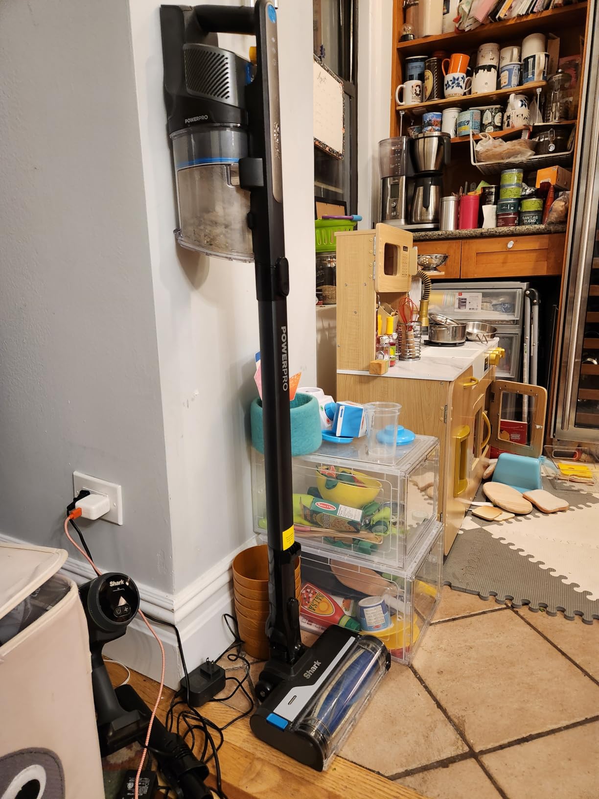 Shark PowerDetect Cordless Stick Vacuum, Java Ice Blue, IP1255 customer photo 2