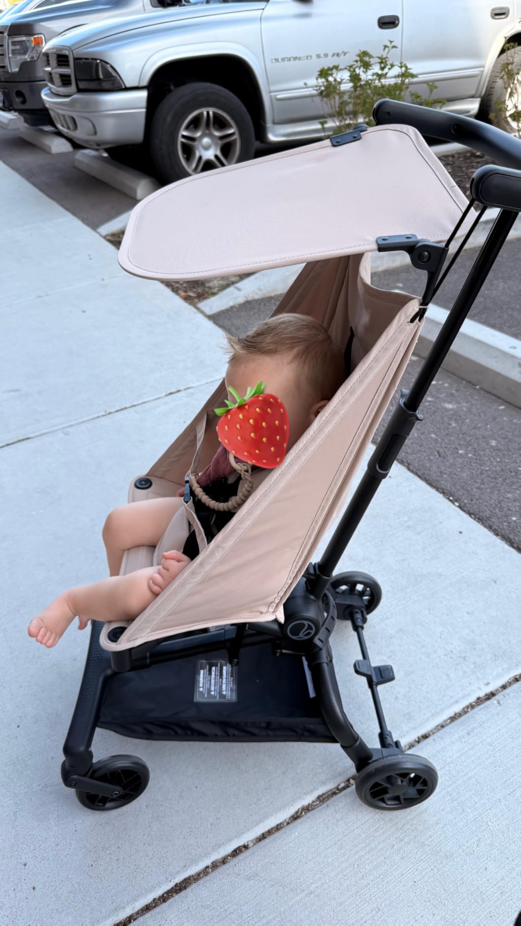 Mompush Jeto Ultra-Lightweight Travel Stroller Only 9.8lbs customer photo 2