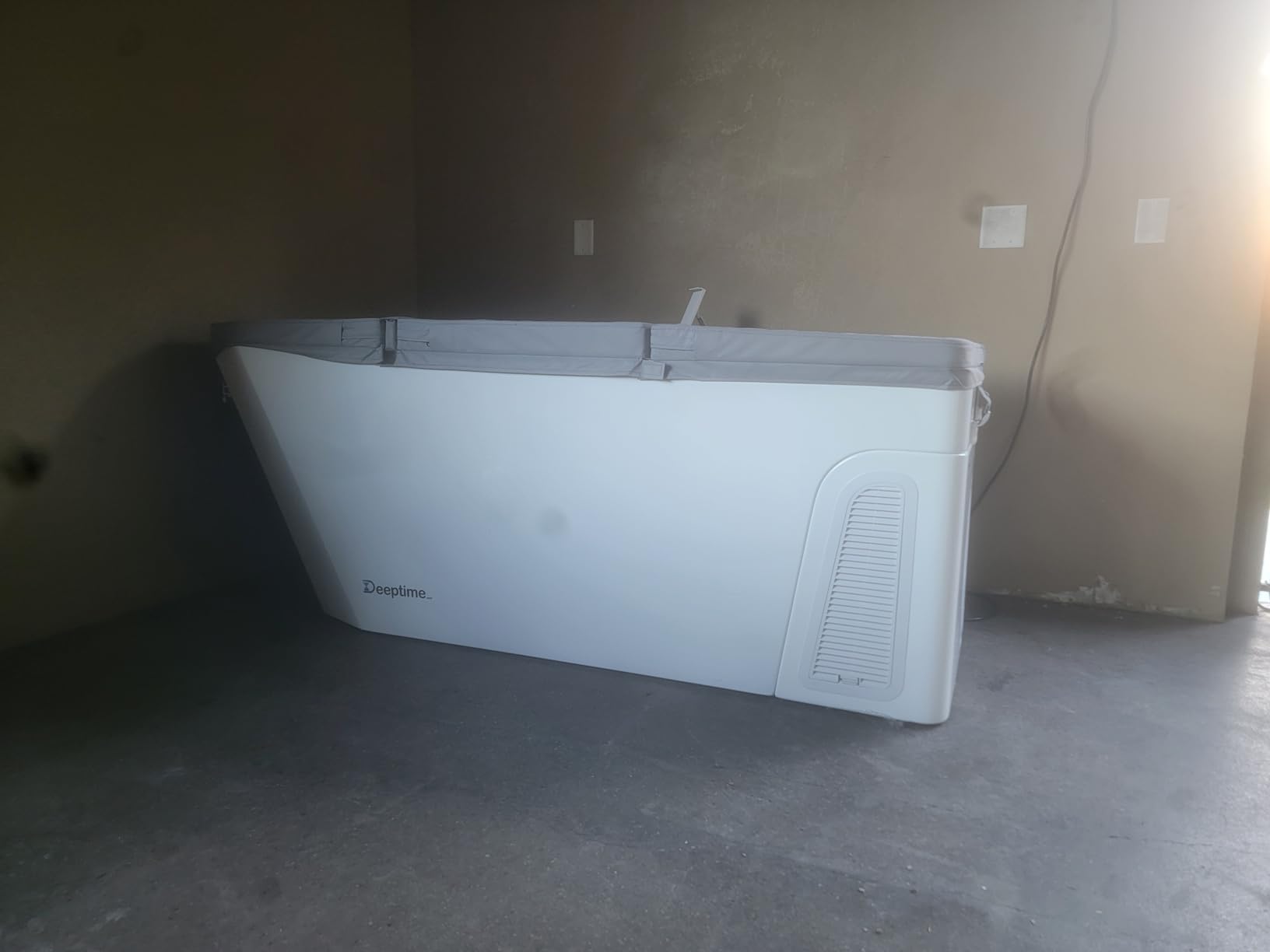 Deeptime Smart Ice Bath Tub with Chiller, App Control, 38°F Cold Plunge customer photo 1