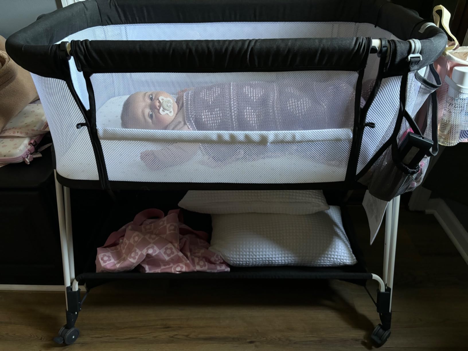 Fodoss Baby Bassinets Bedside Sleeper - 3-in-1 Stable Bassinet for Newborns customer photo 1