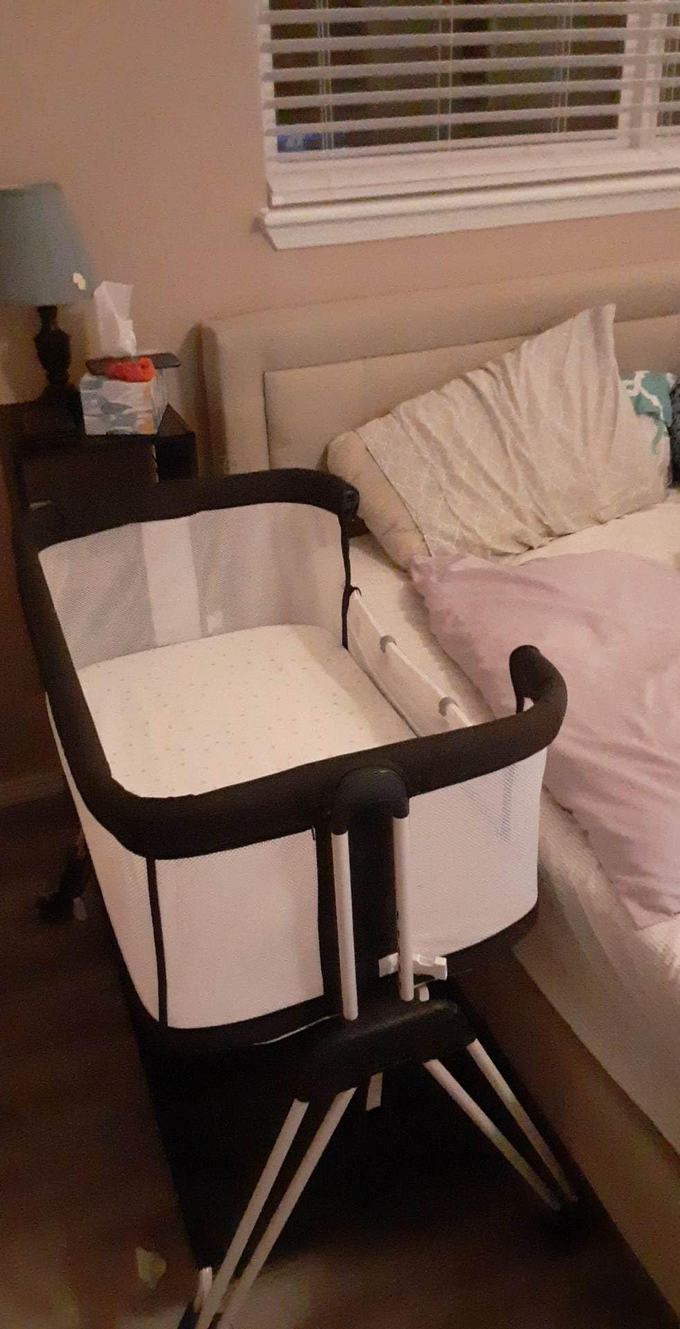 Fodoss Baby Bassinets Bedside Sleeper - 3-in-1 Stable Bassinet for Newborns customer photo 2