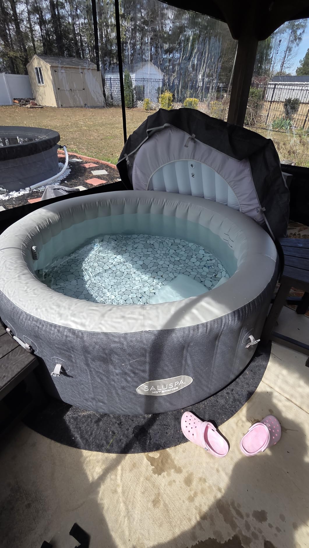 SaluSpa Hot Springs 4-6 Person Square Inflatable Hot Tub, Energy-Efficient customer photo 2