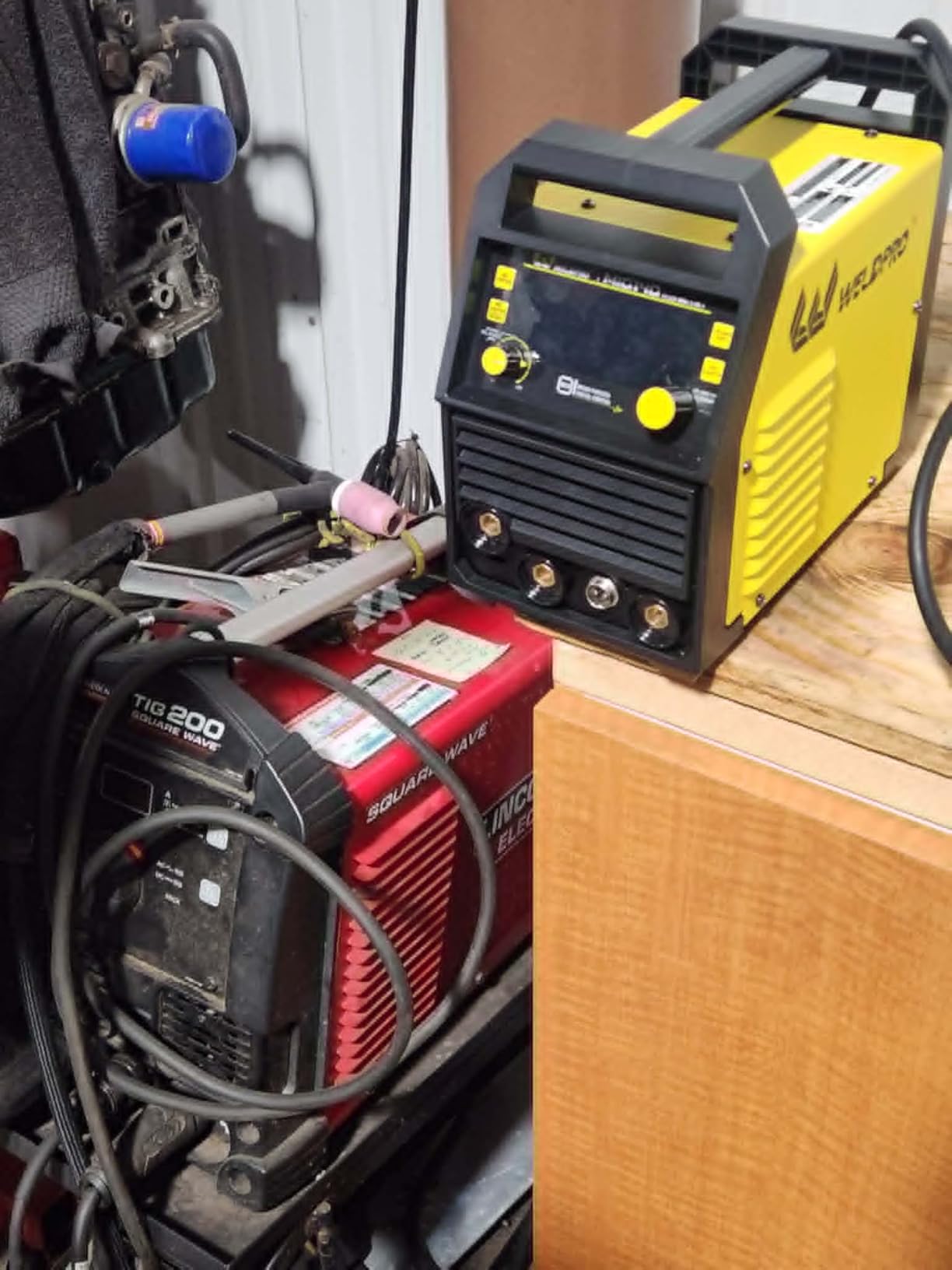 WELDPRO 140A MIG Welder 110/220V, 2026 Newest 5-in-1 Flux Core Welder, Synergic/Thickness Gasless MIG/Lift TIG/MMA/Spot Welding Machine, IGBT Inverter Welder with Large LED Digital Display, 2T/4T customer photo 2